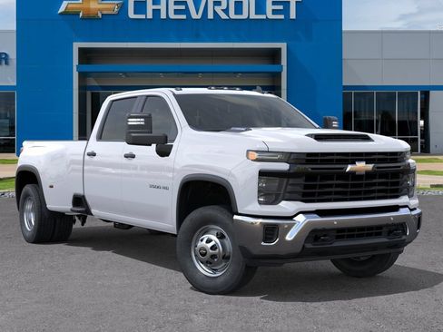 New 2026 Chevrolet Silverado 3500 W/T AWD/4WD image 7
