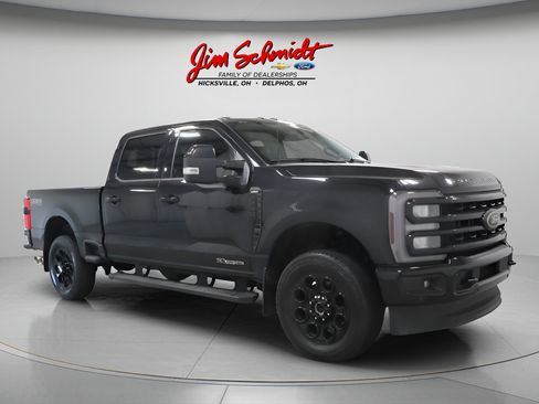 Used 2024 Ford F250 Lariat w/ Lariat Ultimate Package AWD/4WD image 2
