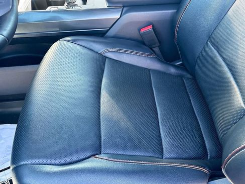 Used 2023 Ford F150 Lariat w/ Max Trailer Tow Package image 20