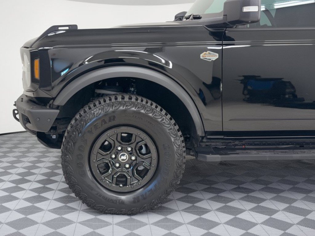 Certified 2024 Ford Bronco Wildtrak AWD/4WD image 13