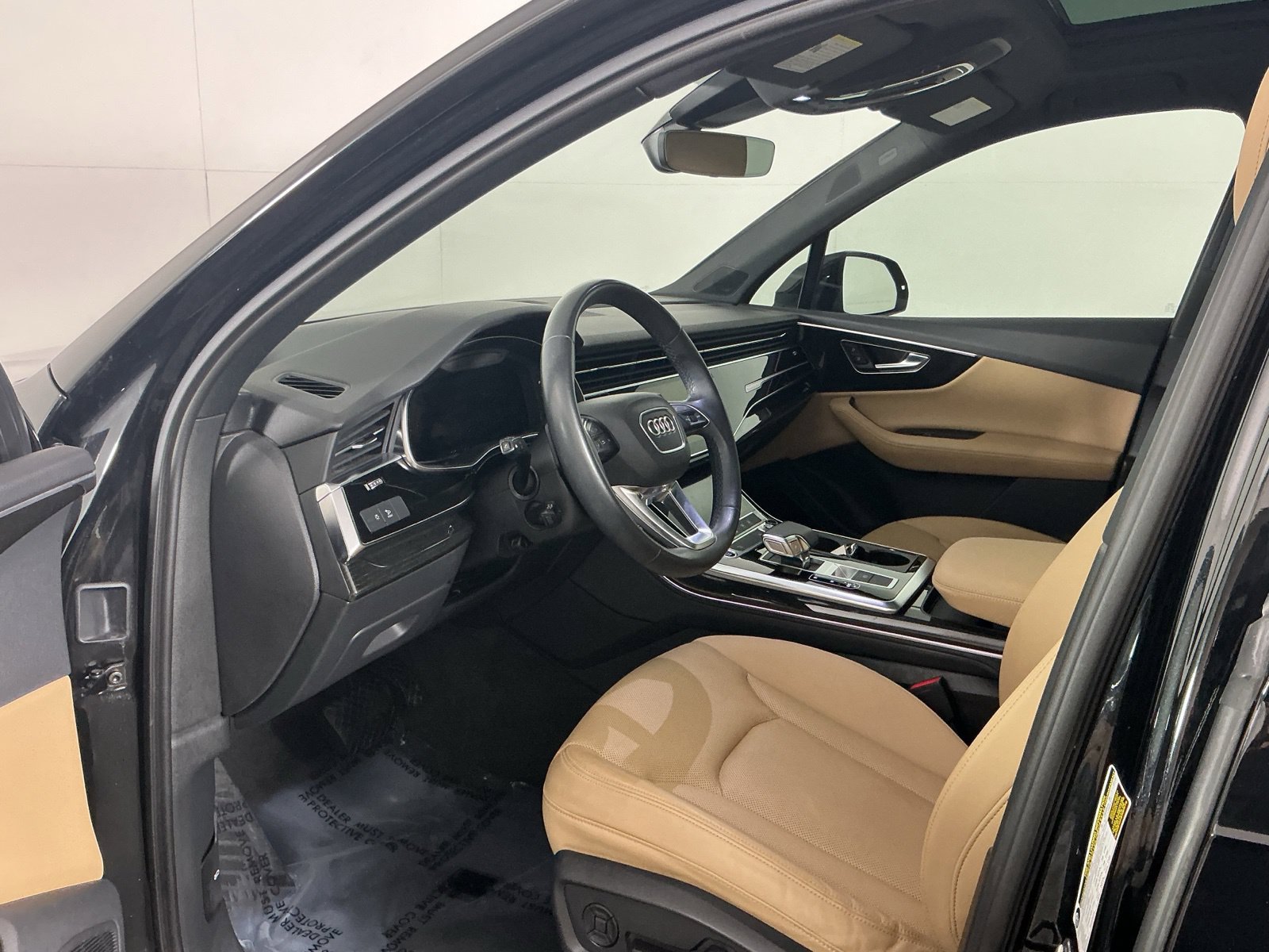 Used 2022 Audi Q7 3.0T Premium Plus AWD/4WD image 11