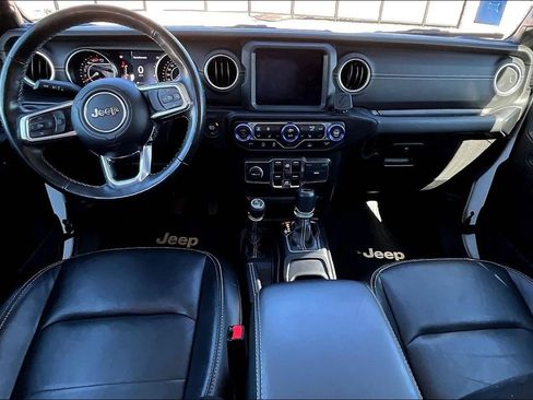 Used 2021 Jeep Wrangler Unlimited Sahara w/ Uconnect 4C Nav & Sound Group AWD/4WD image 11