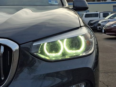 Used 2019 BMW X3 xDrive30i w/ Premium Package image 12