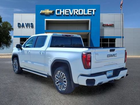 Used 2023 GMC Sierra 1500 Denali Ultimate AWD/4WD image 5