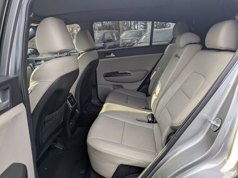 Used 2020 Kia Sportage S w/ S Sunroof Package image 14