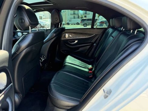 Used 2017 Mercedes-Benz E 300 E 300 4MATIC Sedan 4D w/ Premium 1 Package image 26