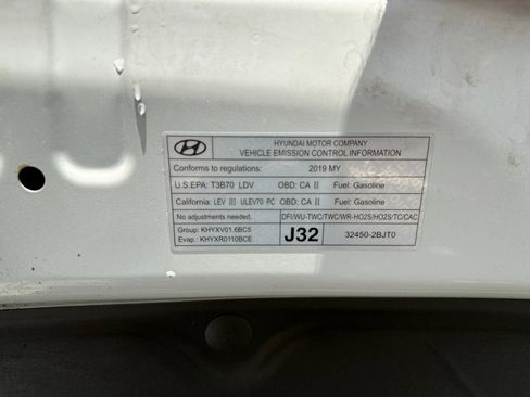 Used 2019 Hyundai Veloster Turbo Ultimate image 25