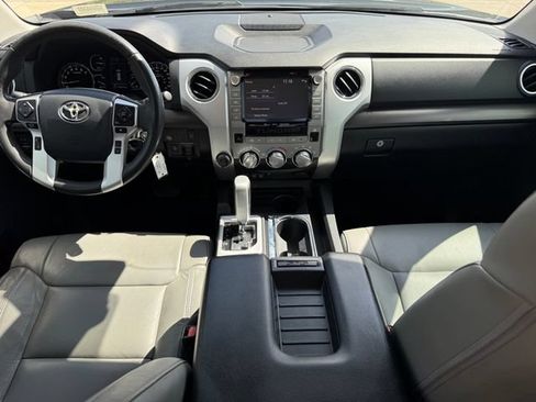 Used 2020 Toyota Tundra SR5 w/ SR5 Leather Package AWD/4WD image 22