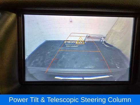 Used 2019 GMC Yukon SLT w/ Graphite Edition image 22