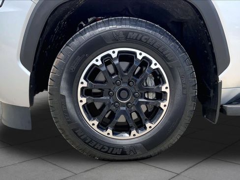 Used 2024 Toyota Sequoia SR5 w/ TRD Off-Road Package AWD/4WD image 11