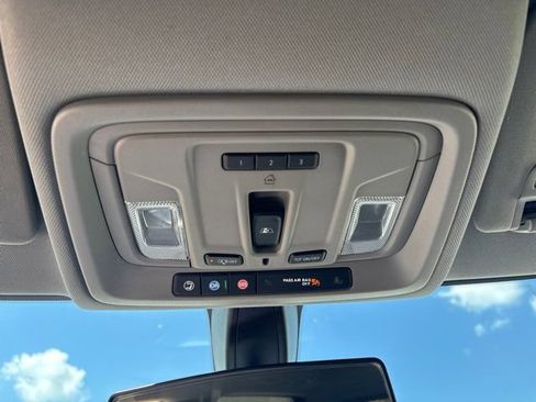 Used 2019 GMC Sierra 1500 Elevation AWD/4WD image 12