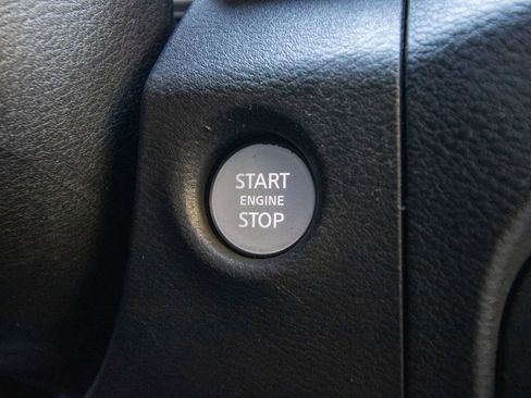 Used 2022 Nissan Frontier S w/ Technology Package AWD/4WD image 27