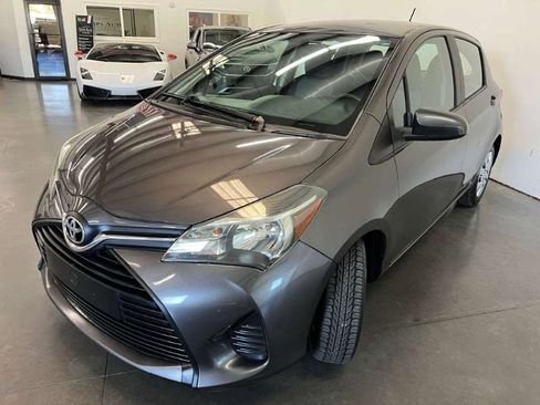 Used 2016 Toyota Yaris L image 24