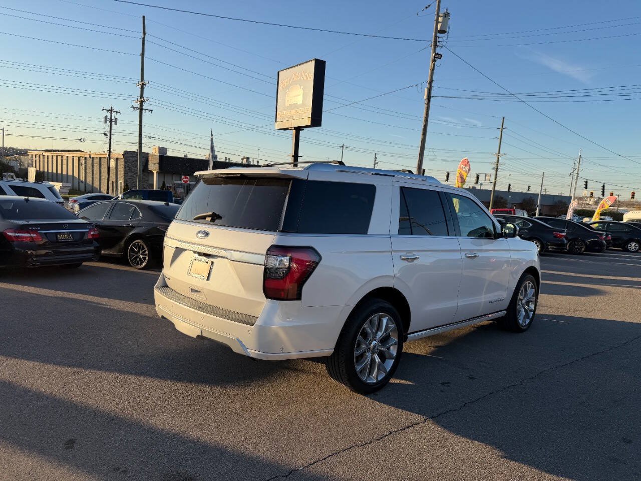 Used 2018 Ford Expedition Platinum RWD image 6