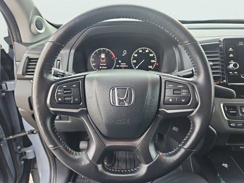 Certified 2025 Honda Ridgeline Sport image 30