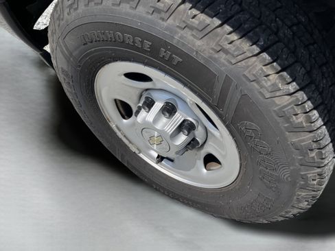 Used 2022 Chevrolet Express 2500 Extended w/ Driver Convenience Package image 21