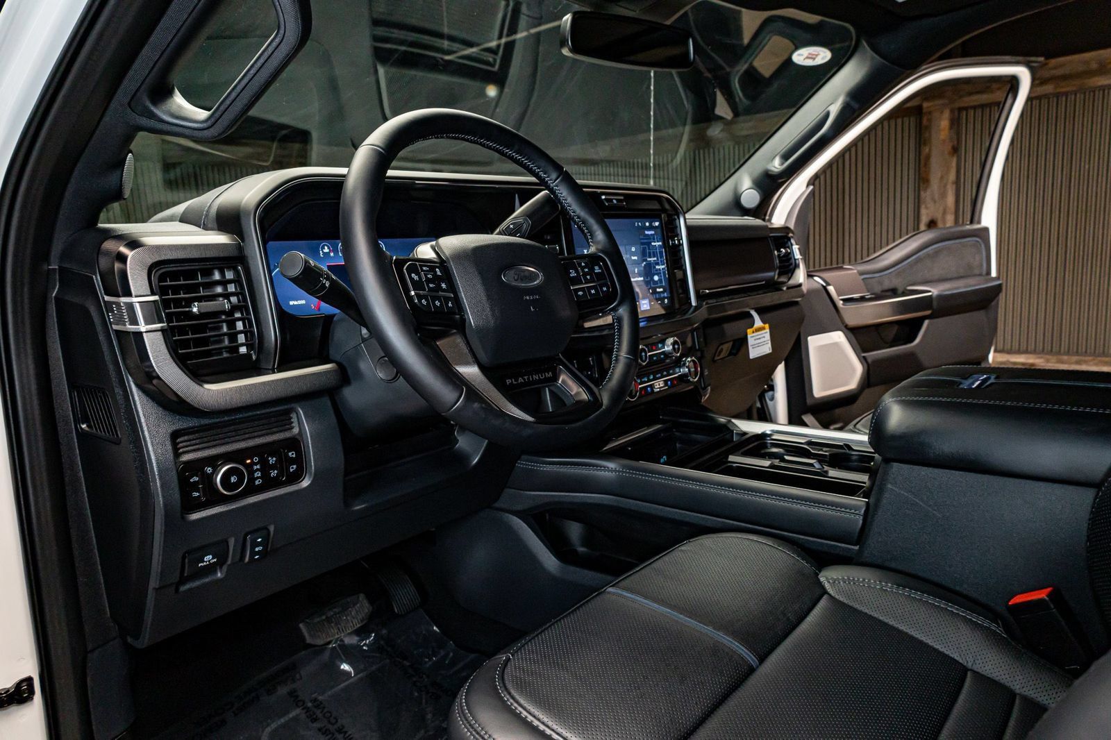 Used 2026 Ford F250 Platinum AWD/4WD image 18
