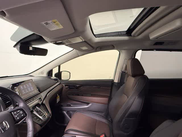 New 2027 Honda Odyssey Elite image 35