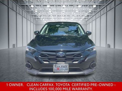 Used 2024 Subaru Crosstrek 2.0i AWD/4WD image 2