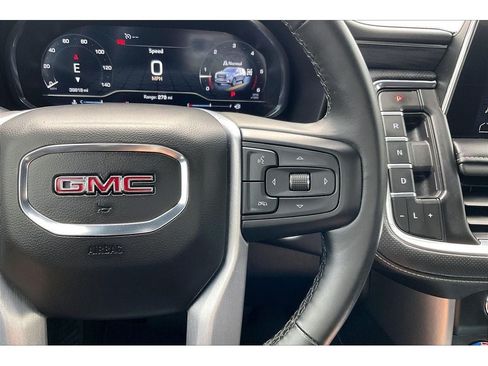 Used 2023 GMC Yukon SLT w/ SLT Premium Package AWD/4WD image 21