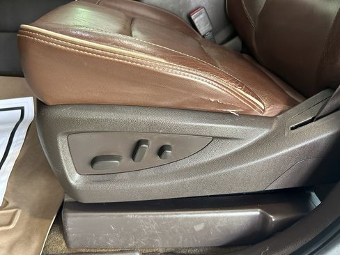 Used 2015 Chevrolet Silverado 2500 High Country w/ Duramax Plus Package image 17