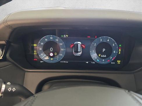 New 2026 Land Rover Range Rover Velar Dynamic SE image 19