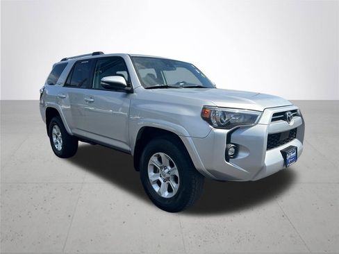 Used 2024 Toyota 4Runner SR5 Premium w/ Moonroof Package AWD/4WD image 5