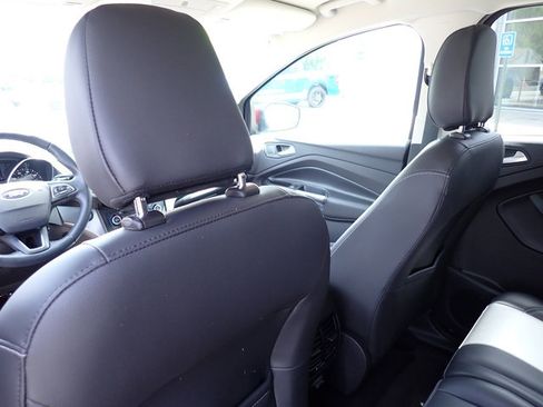 Used 2019 Ford Escape SEL FWD image 16