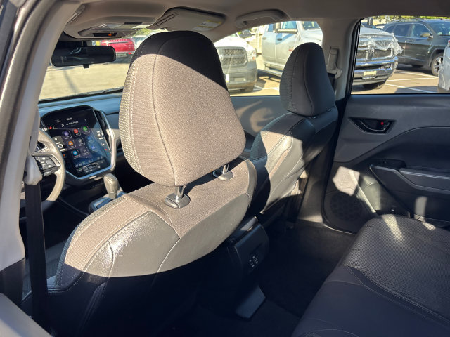 Used 2024 Subaru Crosstrek 2.0i Premium AWD/4WD image 9