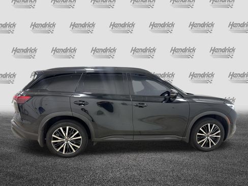 Used 2023 INFINITI QX60 Sensory w/ Vision Package AWD/4WD image 11