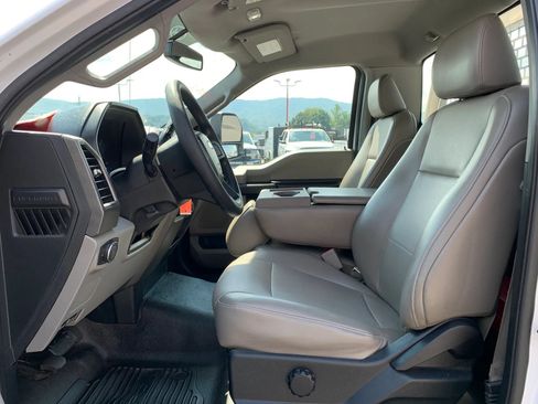 Used 2019 Ford F250 XL RWD image 10