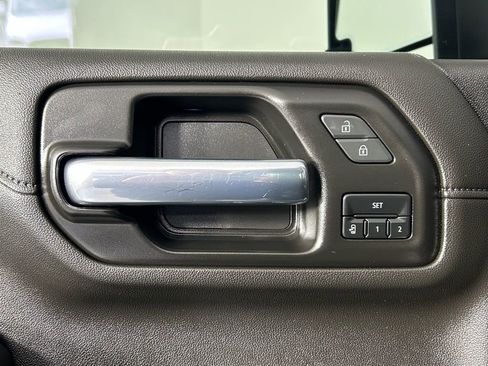 Used 2021 Chevrolet Silverado 2500 LTZ w/ LTZ Plus Package image 35