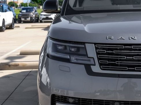 New 2026 Land Rover Range Rover Long Wheelbase SE AWD/4WD image 58