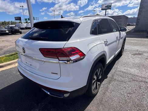 Used 2022 Volkswagen Atlas Cross Sport SE AWD/4WD image 5