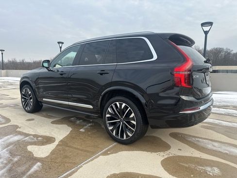Certified 2025 Volvo XC90 B5 Plus image 6