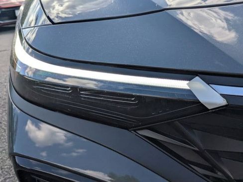 New 2026 Hyundai Elantra SEL Sport FWD image 10