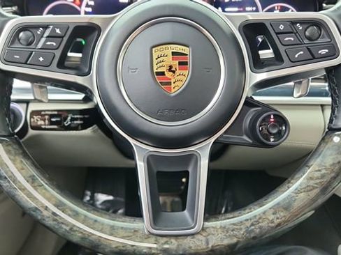 Used 2018 Porsche Panamera 4S image 39