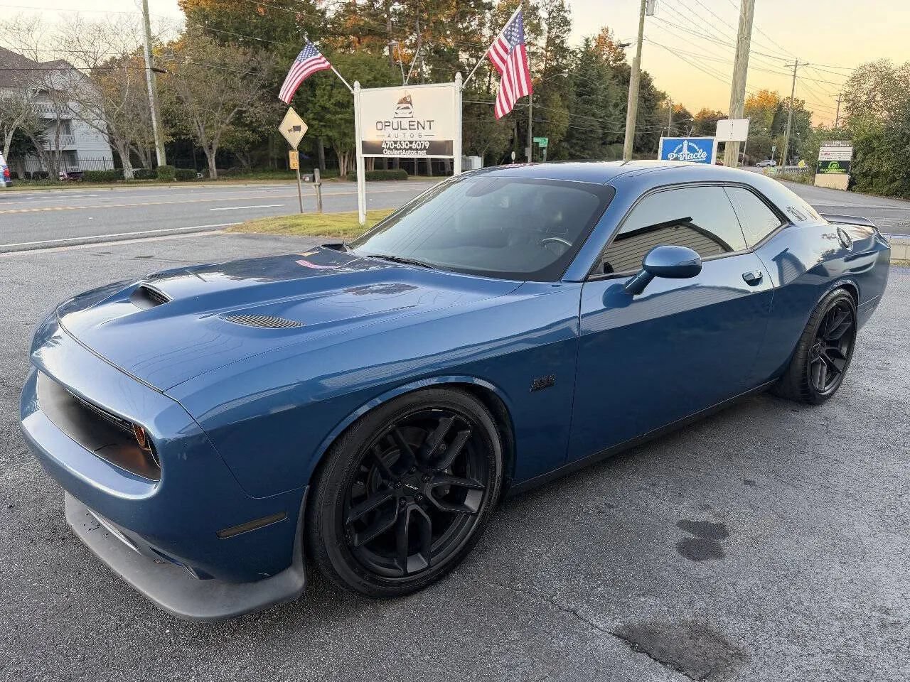 Used 2020 Dodge Challenger R/T Scat Pack RWD image 3