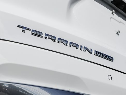 New 2026 GMC Terrain Denali image 7