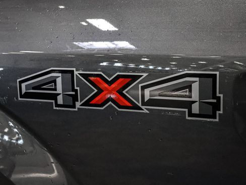 Used 2019 Ford F150 XLT w/ Equipment Group 302A Luxury AWD/4WD image 16