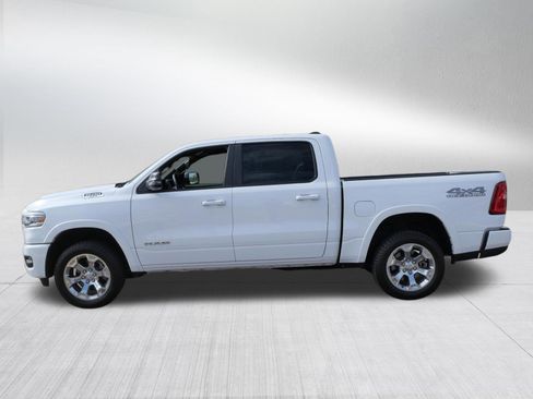 Used 2025 RAM 1500 Big Horn AWD/4WD image 4