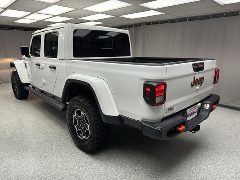 Used 2023 Jeep Gladiator Mojave w/ Cold Weather Group AWD/4WD image 2