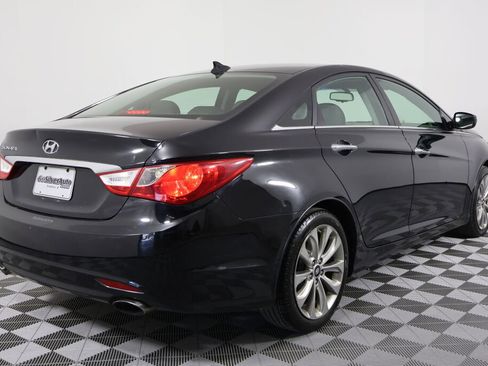 Used 2012 Hyundai Sonata SE image 2