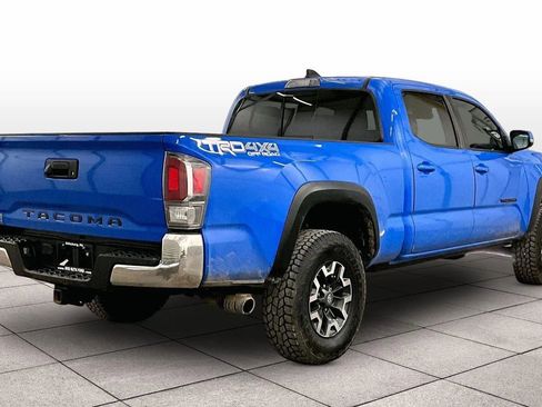 Used 2020 Toyota Tacoma TRD Off-Road w/ Blackout Package image 11