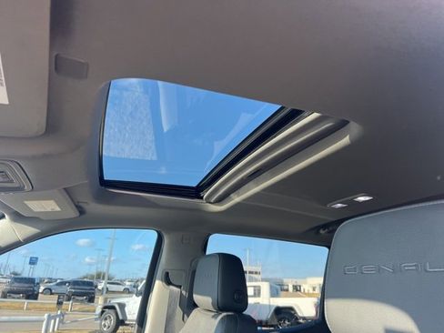 Used 2020 GMC Sierra 1500 Denali w/ Denali Ultimate Package image 14