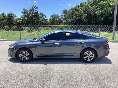 Used 2022 Kia K5 LXS FWD image 14