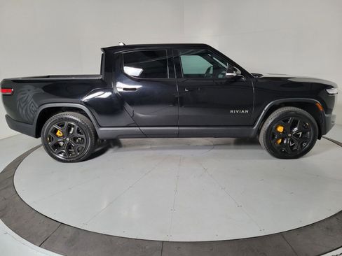 Used 2023 Rivian R1T Adventure image 4