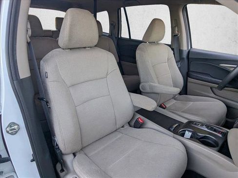 Used 2021 Honda Pilot EX image 21