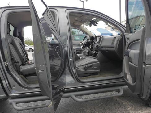 Used 2016 Chevrolet Colorado Z71 AWD/4WD image 10