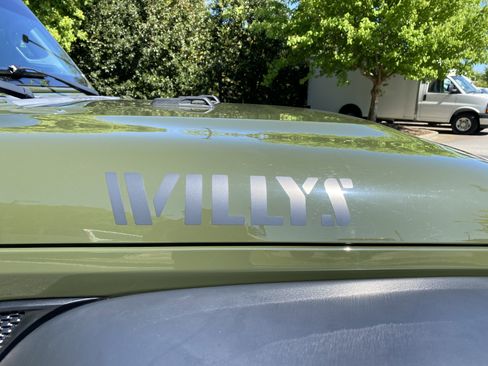 Used 2020 Jeep Wrangler Unlimited Sport image 39